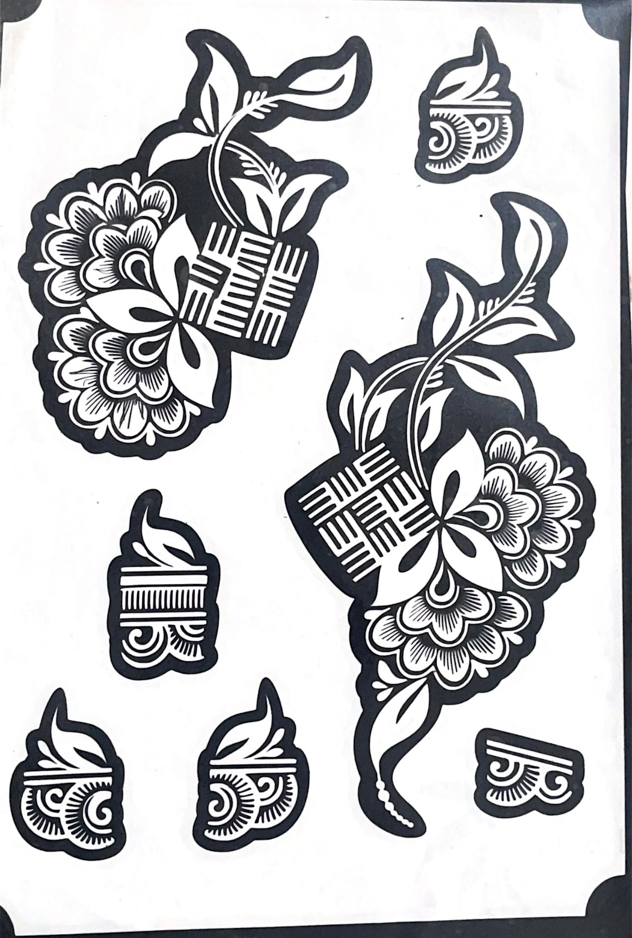 Henna Stencil Niskio